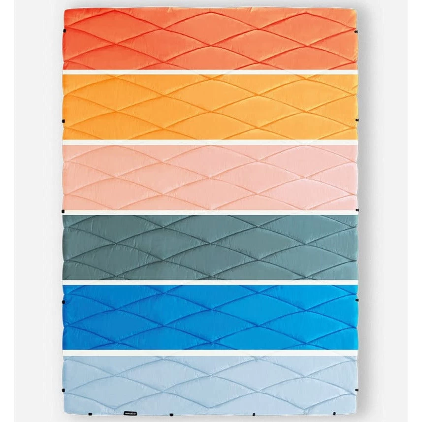 Nomadix Puffer Blanket 4 Nomadix Puffer Blanket - Image 2